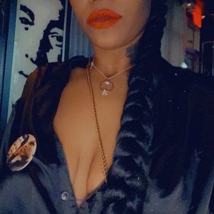 Meet your Posher, Antonese